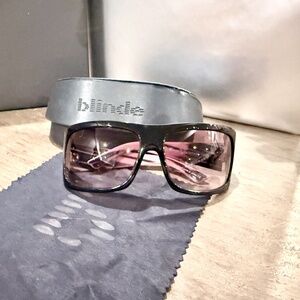 Black Blinde Good Riddins Sunglasses with Case